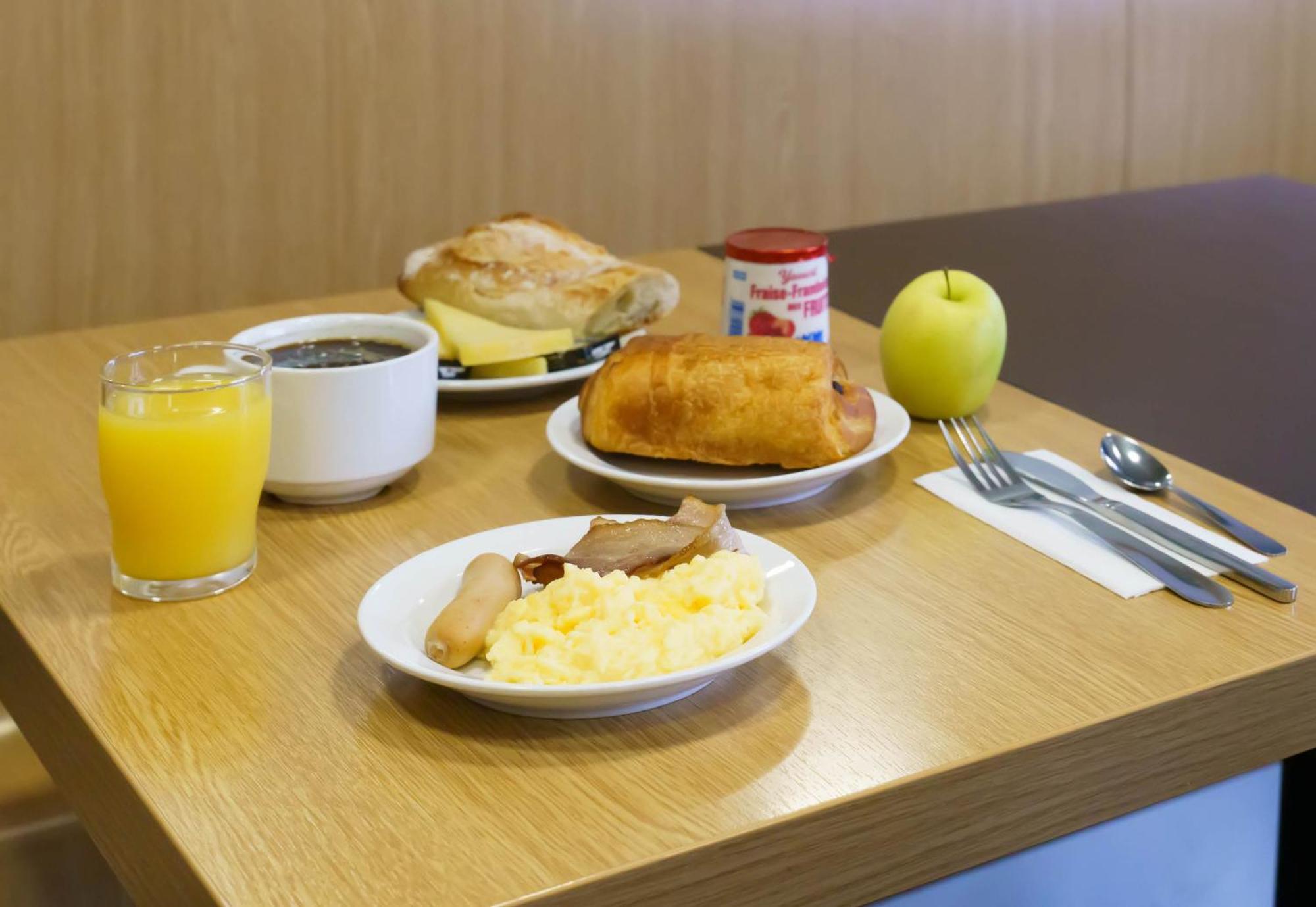 B&B Hotel Saint-Brieuc Tregueux Екстериор снимка