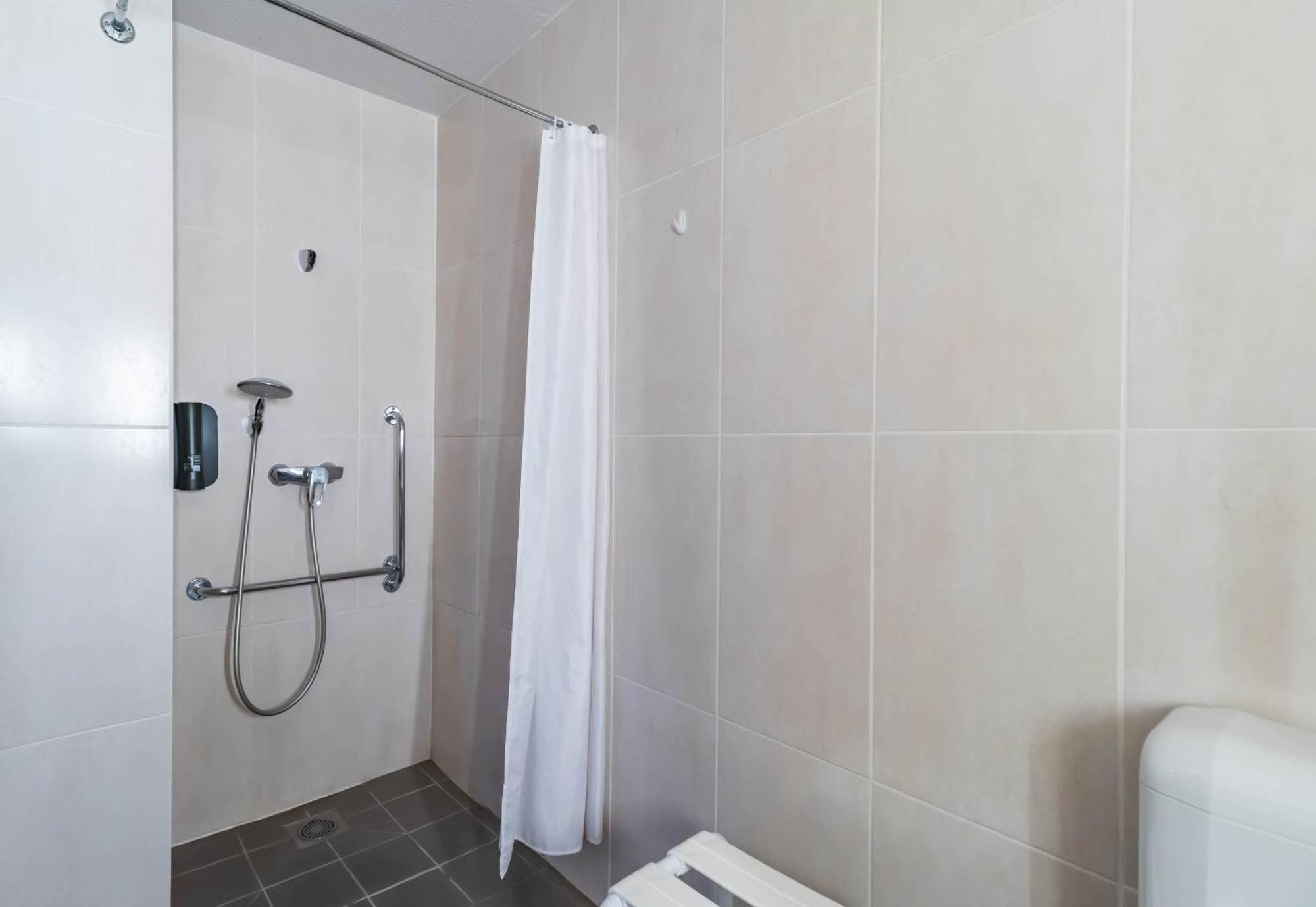 B&B Hotel Saint-Brieuc Tregueux Екстериор снимка